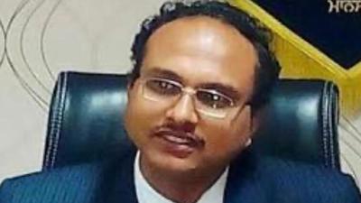 Ludhiana deputy commissioner-cum-district election officer Varinder Kumar Sharma said due process was being followed while probing the complaints of poll code violation. (HT File) Ludhiana deputy commissioner-cum-district election officer Varinder Kumar Sharma said due process was being followed while probing the complaints of poll code violation. (HT File)