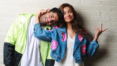 Varun Sood tweeted in defence of Divya Agarwal.