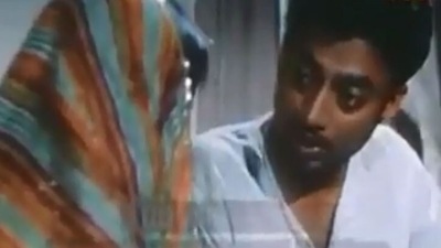 Irrfan in a still from Bharat Ek Khoj. Irrfan in a still from Bharat Ek Khoj.