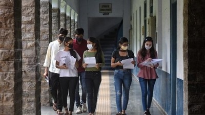 The top 100 students bagged packages averaging ₹37.95 lakh and this average for the top 200 students' compensation stands at ₹32.75 lakh, it said. The top 100 students bagged packages averaging ₹37.95 lakh and this average for the top 200 students' compensation stands at ₹32.75 lakh, it said.