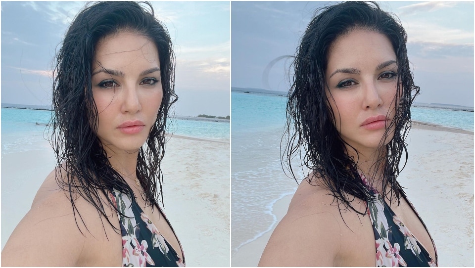 Sunny Leone takes a dip in the sea at the Maldives.&nbsp;
