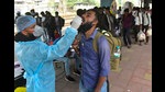 According to the new guidelines, moderate patients too can be discharged after seven days of a positive report, if their oxygen saturation is above 93% for three consecutive days (Anshuman Poyrekar/HT PHOTO) According to the new guidelines, moderate patients too can be discharged after seven days of a positive report, if their oxygen saturation is above 93% for three consecutive days (Anshuman Poyrekar/HT PHOTO)