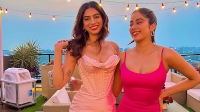 Sisters Khushi Kapoor and Janhvi Kapoor had tested Covid-19 positive. Sisters Khushi Kapoor and Janhvi Kapoor had tested Covid-19 positive.