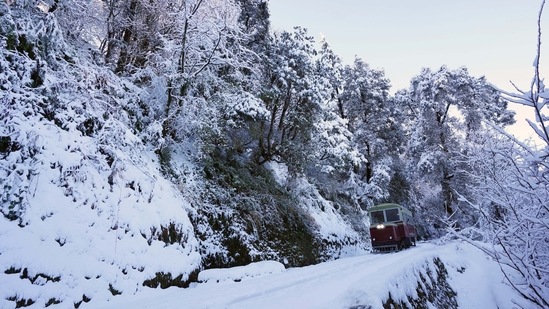 Shimla meteorological centre director Surender Paul said inclement weather will prevail till January 12.(ANI)