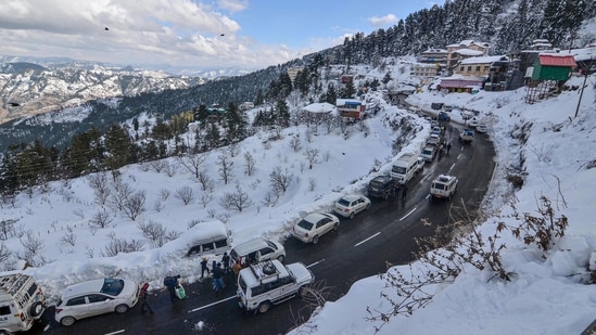 Renowned tourist destinations Kufri and Narkanda in Shimla district, too, received snowfall.(PTI)