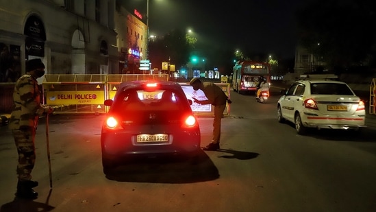 Will there be a weekend curfew? Yes, a weekend curfew will be in place from 10 pm on Friday to 5 am on Monday. All non-essential movement is prohibited and establishments will be closed.(ANI)