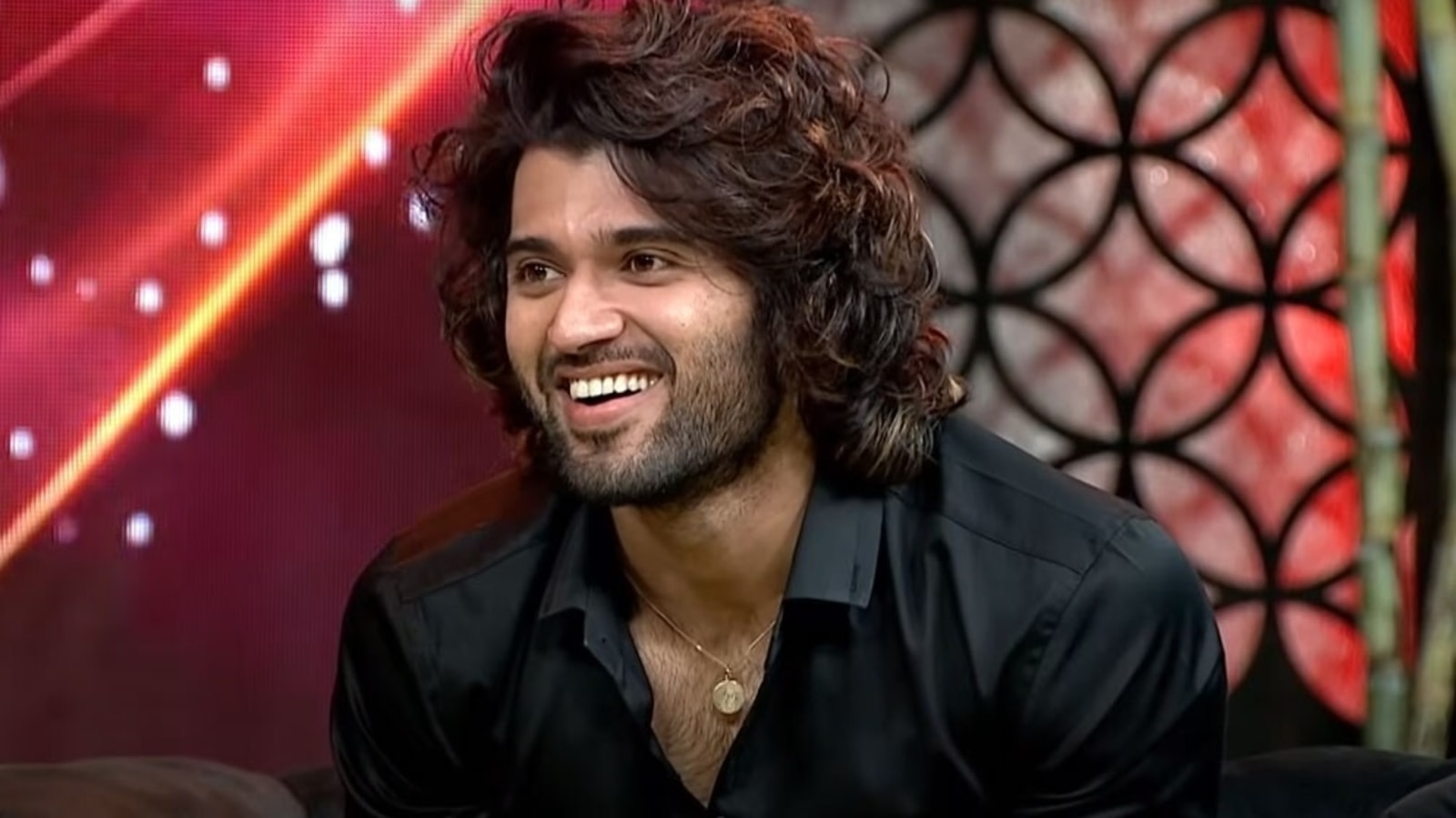 Vijay Devarakonda Fans added a  Vijay Devarakonda Fans