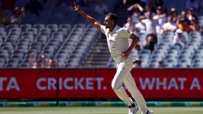 Australia's Mitchell Starc celebrates taking the wicket of England's Ben Stokes during Ashes 4th Test. (REUTERS)