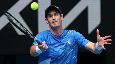 Britain's Andy Murray in action (REUTERS)