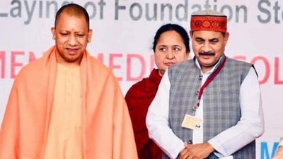 Uttar Pradesh: Dara Singh Chauhan has also resigned from the Yogi Adityanath cabinet in a telling move ahead of the forthcoming UP assembly elections. (File Photo ) Uttar Pradesh: Dara Singh Chauhan has also resigned from the Yogi Adityanath cabinet in a telling move ahead of the forthcoming UP assembly elections. (File Photo )