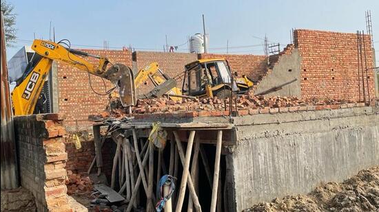 Gurugram town planning dept carries out demolition drive in Sohna