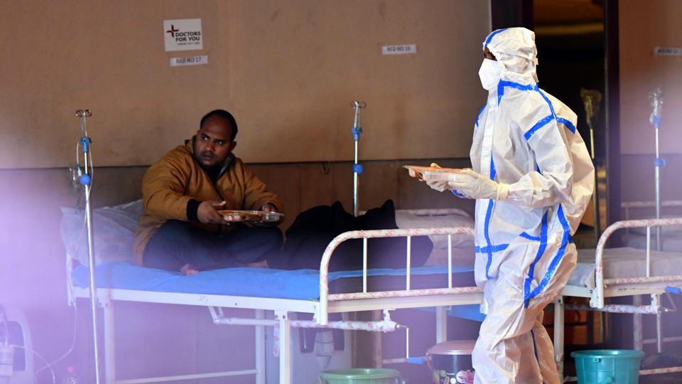 Of the total 4,868 Omicron cases that India has detected so far, as many as 1,805 have recovered. (Representational image/ANI)