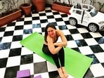 Kareena Kapoor Khan gives a glimpse of her yoga routine, Kareena Kapoor Khan gives a glimpse of her yoga routine,