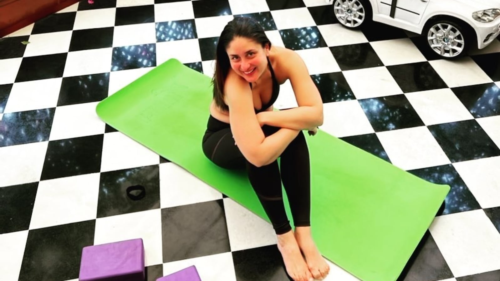 Kareena Kapoor resumes her yoga routine, says 'back at my most favourite spot'. See pic