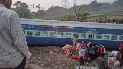 The train was merely passing Jalpaiguri at the time of the incident. It is estimated that over 1,000 passengers were on board, including 308 who boarded the train from Bikaner. (PTI)