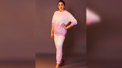 Huma Qureshi teamed her look with a pair of purple heels. (Instagram/@iamhumaq) Huma Qureshi teamed her look with a pair of purple heels. (Instagram/@iamhumaq)