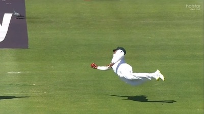 Keegan Petersen dived to his right and grabbed a stunning one-handed catch. (Twitter) Keegan Petersen dived to his right and grabbed a stunning one-handed catch. (Twitter)