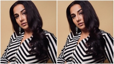 Assisted by makeup artist Harsh Jariwala, Vidya opted for a minimal makeup look. She decked up in mascara-laden eyelashes, black eyeliner, contoured cheeks and a shade of nude lipstick. (Instagram/@balanvidya)