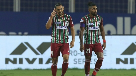 ATKMB players David Joel Williams and Roy Krishna(ISL) ATKMB players David Joel Williams and Roy Krishna(ISL)