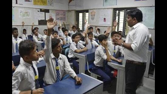 The ‘Desh Ke Mentors’ programme was launched in October 2021, and is meant to connect 900,000 students of classes 9 to 12 in Delhi government schools with noteworthy citizens who will offer them career and general guidance. (Picture for representation only/HT Archive) The ‘Desh Ke Mentors’ programme was launched in October 2021, and is meant to connect 900,000 students of classes 9 to 12 in Delhi government schools with noteworthy citizens who will offer them career and general guidance. (Picture for representation only/HT Archive)