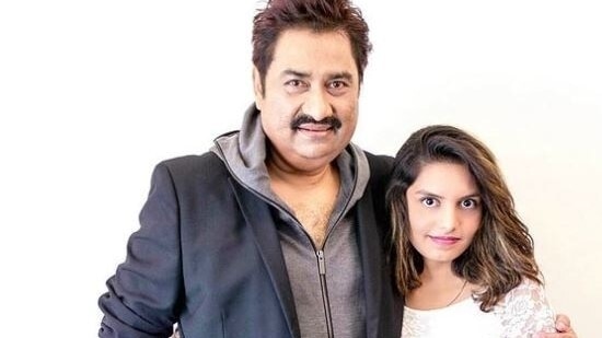 Shannon K poses with her dad, Kumar Sanu.