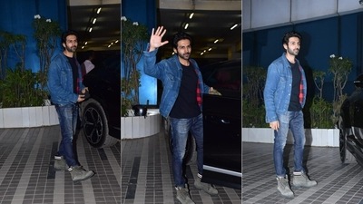 Kartik Aryan looks cool sporting a denim jacket. (Varinder Chawla)