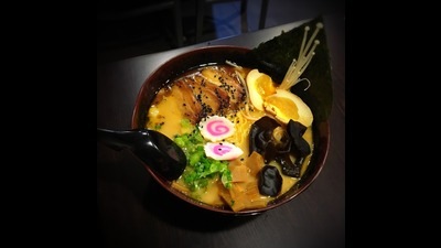 Seaweed, fish cakes, instant noodles, prawn crackers… a hearty bowl of ramen featuring numerous preserved foods. (Pixabay)