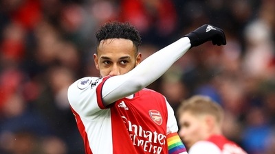 Pierre-Emerick Aubameyang has ''cardiac lesions'' after contracting virus (REUTERS)