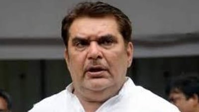File photo of actor Raza Murad. File photo of actor Raza Murad.