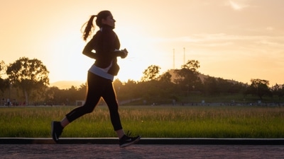 When should you exercise? Study finds effects of morning, evening workout (Photo by Alex McCarthy on Unsplash)