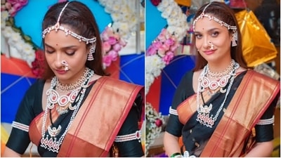 Ankita Lokhande celebrates first Makar Sankranti with Vicky Jain in gorgeous black silk saree, traditional jewels Ankita Lokhande celebrates first Makar Sankranti with Vicky Jain in gorgeous black silk saree, traditional jewels