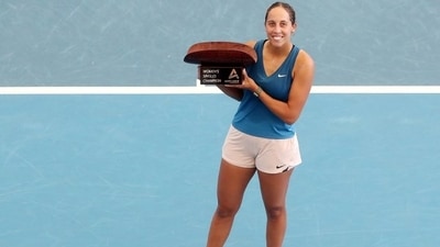 Madison Keys dominates Riske to take Adelaide title