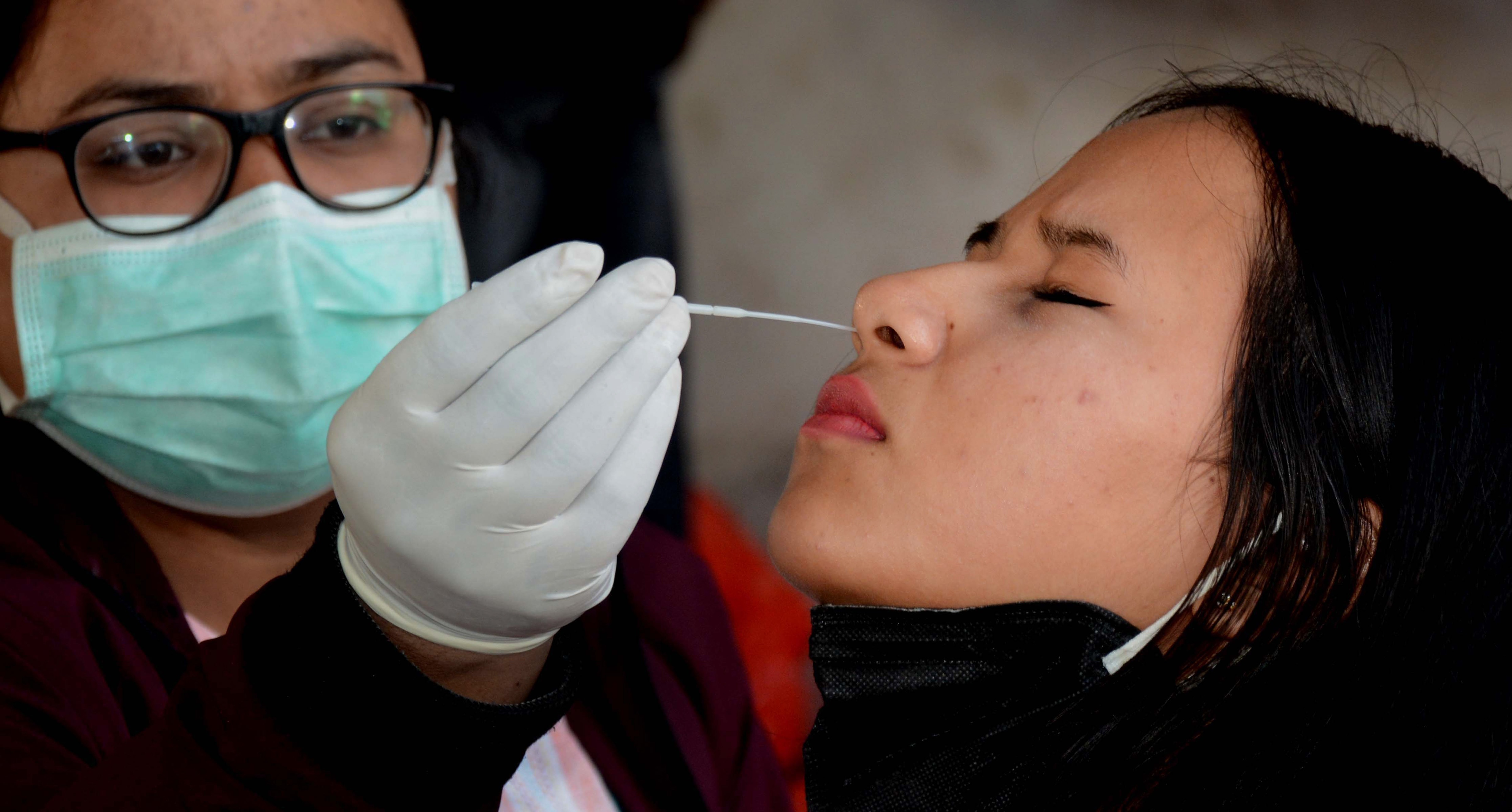These findings, which have been consistent with early global Omicron outbreak centres such as South Africa, point to a rapid spike in cases, few hospitalisations, and an equally sharp fall in cases. (PTI) These findings, which have been consistent with early global Omicron outbreak centres such as South Africa, point to a rapid spike in cases, few hospitalisations, and an equally sharp fall in cases. (PTI)