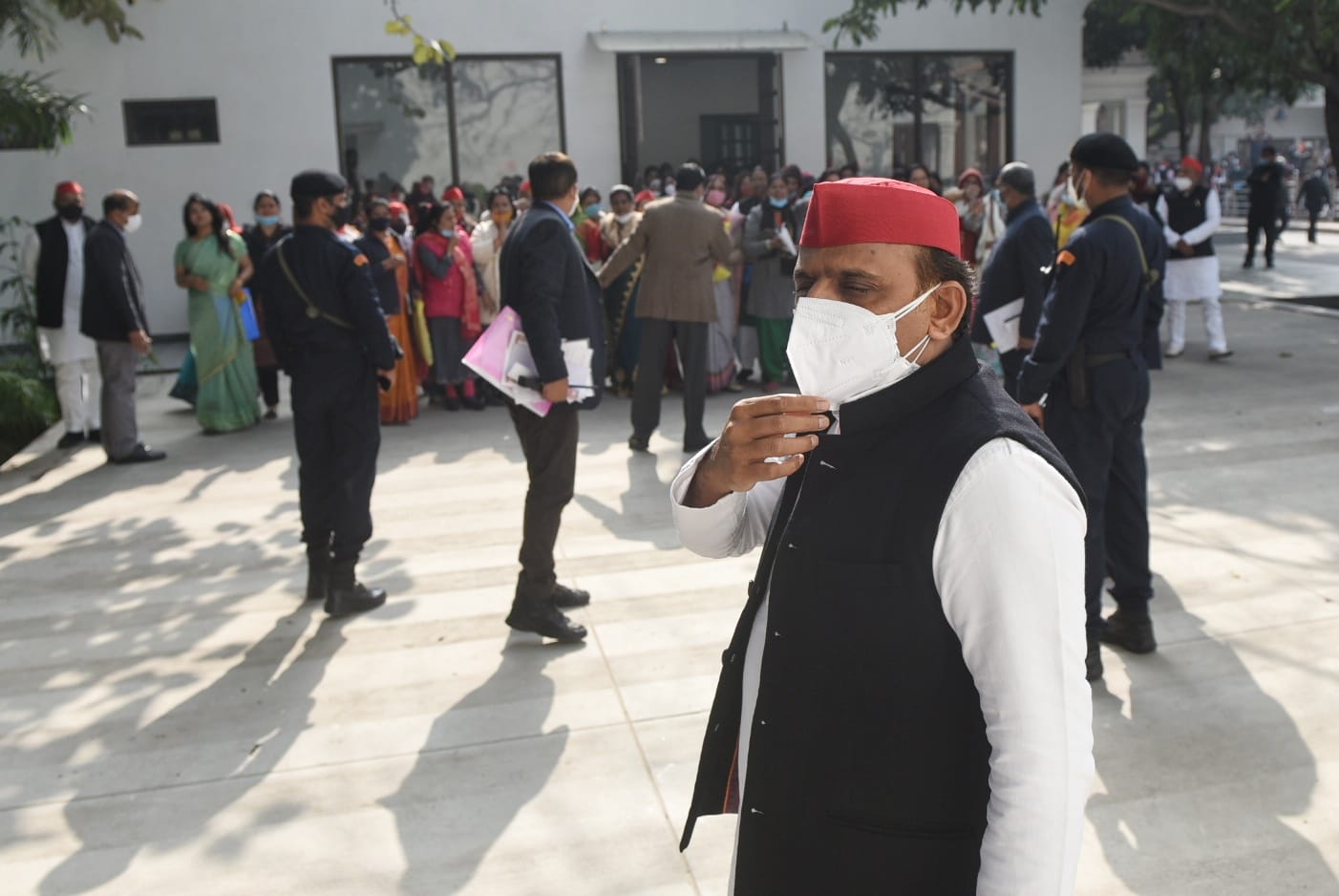 Samajwadi Party chief Akhilesh Yadav at the party office in Lucknow on Saturday. (Deepak Gupta/HT Photo)