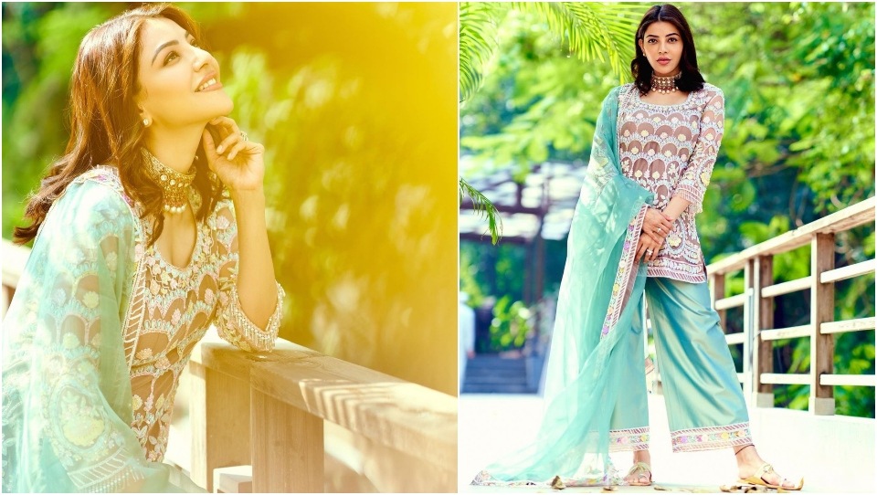 Kajal's ethnic look came together with minimal accessories. Kajal's ethnic look came together with minimal accessories.
