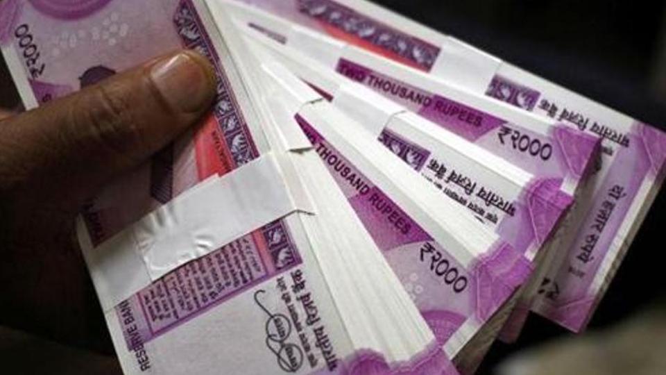 The accused had asked the businessman to arrange  ₹3.5 lakh within two days and even threatened to kill him and his children if he failed to pay the amount. (REPRESENTATIVE PHOTO)