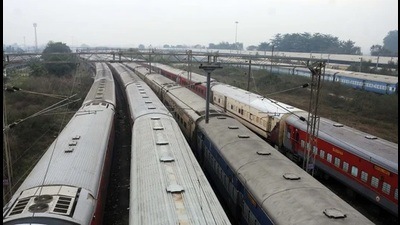 The railway protection office has said that the damage to the train was a result of a gang rivalry that spilled on to the tracks. (HT Photo) The railway protection office has said that the damage to the train was a result of a gang rivalry that spilled on to the tracks. (HT Photo)