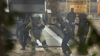 The bomb disposal squad of the NSG on Friday destroyed the IED through a controlled explosion. (Raj K Raj/Hindustan Times) The bomb disposal squad of the NSG on Friday destroyed the IED through a controlled explosion. (Raj K Raj/Hindustan Times)