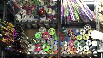 The use of kite string laced with glass or metal has been banned by National Green Tribunal (NGT) since 2016 as it poses a threat to the life of humans, animals, and birds. (HT File Photo/Ravi Choudhary) The use of kite string laced with glass or metal has been banned by National Green Tribunal (NGT) since 2016 as it poses a threat to the life of humans, animals, and birds. (HT File Photo/Ravi Choudhary)
