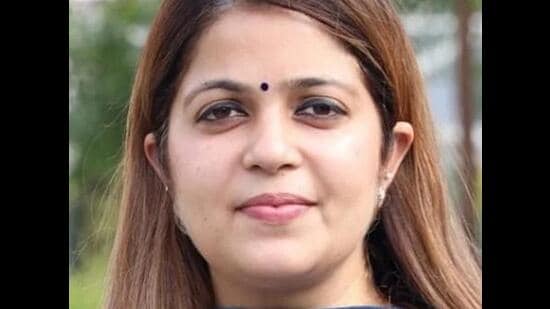 Congress candidates in Punjab polls: Malvika Sood Sachar, 38, is known for her philanthropic works in her home town Moga, but claim to fame is her elder brother actor Sonu Sood. (HT Photo)