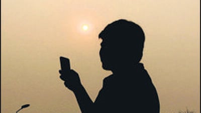 Pune District Consumer Redressal Commission has directed telecom operator Tata Teleservices Ltd to pay to the complainant Rs.1.50 lakh towards physical and mental agony and financial loss. (HT (PIC FOR REPRESENTATION)) Pune District Consumer Redressal Commission has directed telecom operator Tata Teleservices Ltd to pay to the complainant Rs.1.50 lakh towards physical and mental agony and financial loss. (HT (PIC FOR REPRESENTATION))