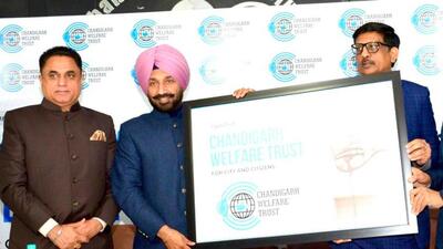 Chandigarh University chancellor S Satnam Singh Sandhu launching Chandigarh Welfare Trust on Monday. (HT Photo)