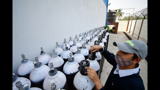 Mahalaxmi plant can refill 100-150 dura cylinders per day. (ANI) Mahalaxmi plant can refill 100-150 dura cylinders per day. (ANI)
