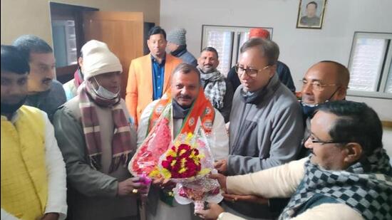 Rajendra Prasad Singh rejoined the BJP in the presence of party state president Sanjay Jaiswal at his residence in Bettiah. (Image posted on Facebook by Sanjay Jaiswal)