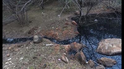 The MCG’s concessionaire looking after the Bandhwari landfill said they are looking into the issue. (Vipin Kumar /HT PHOTO) The MCG’s concessionaire looking after the Bandhwari landfill said they are looking into the issue. (Vipin Kumar /HT PHOTO)