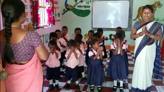 Initially the Anganwadi workers will remain present in the class for some portion of the day with the school teachers and provide support to the children/teacher. Gradually, once the children are acquainted with the school teacher, the Anganwadi workers will be withdrawn by the government. (HT FILE PHOTO.) Initially the Anganwadi workers will remain present in the class for some portion of the day with the school teachers and provide support to the children/teacher. Gradually, once the children are acquainted with the school teacher, the Anganwadi workers will be withdrawn by the government. (HT FILE PHOTO.)