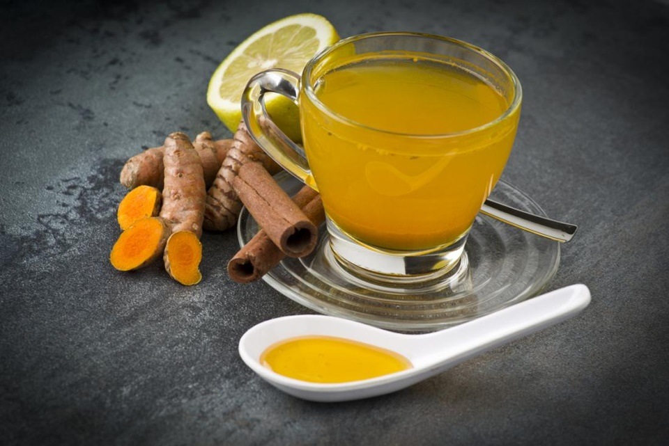 Turmeric root tea to kadha: 5 powerful immunity boosters to fight ...