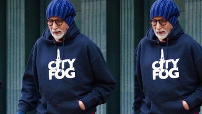 Amitabh Bachchan stepped out of his home for work in style. Amitabh Bachchan stepped out of his home for work in style.