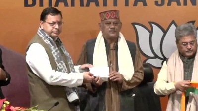 Colonel (retd) Vijay Rawat joins BJP in Delhi&nbsp; (Photo via ANI)