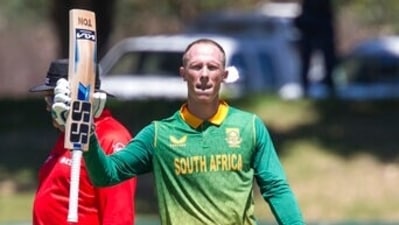 South African batsman Rassie van Der Dussen celebrates his hundred during the first ODI match between South Africa and India in Paarl, South Africa, Wednesday, Jan. 19, 2022. (AP Photo/Halden Krog) (AP)